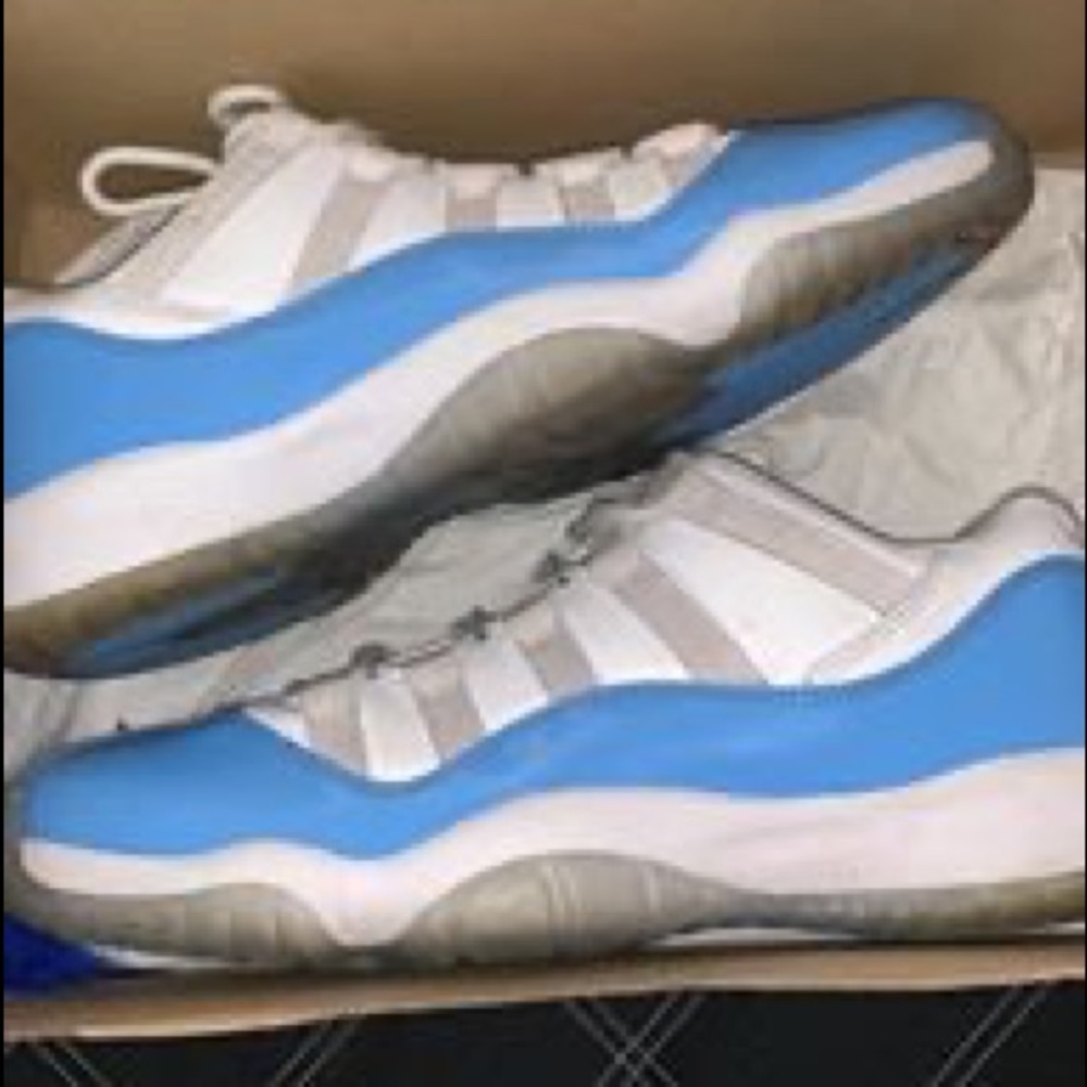 Jordan 11 lows